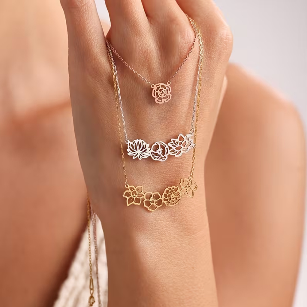 Birth Flower Necklace - Collana Personalizzata con Fiori del Mese