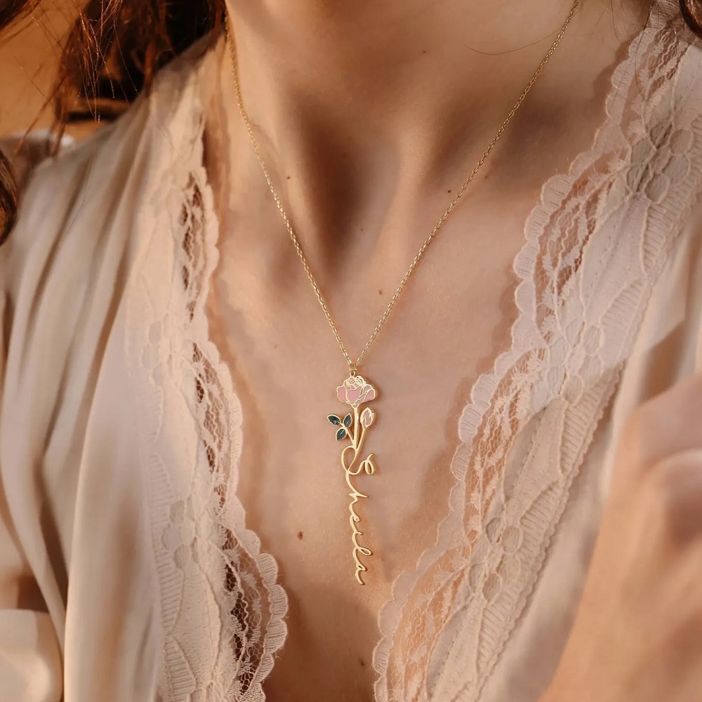 Birth Flower Necklace - Collana con nome personalizzato con fiore