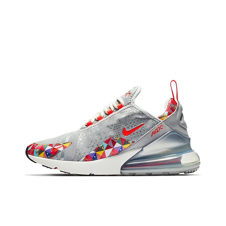 Nike Air Max 270 Scarpe da Cor - Nike Shoes Air Max 270 recensione e prezzo