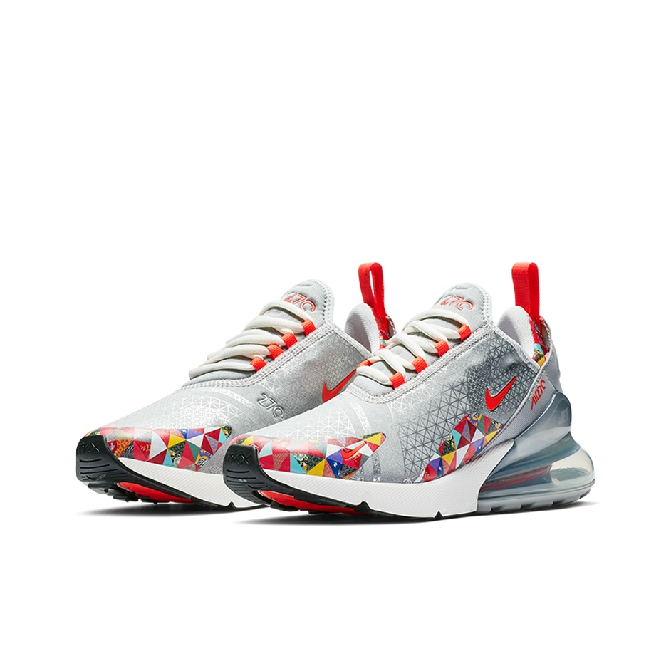 Nike Air Max 270 Scarpe da Cor - Nike Shoes Air Max 270 recensione e prezzo